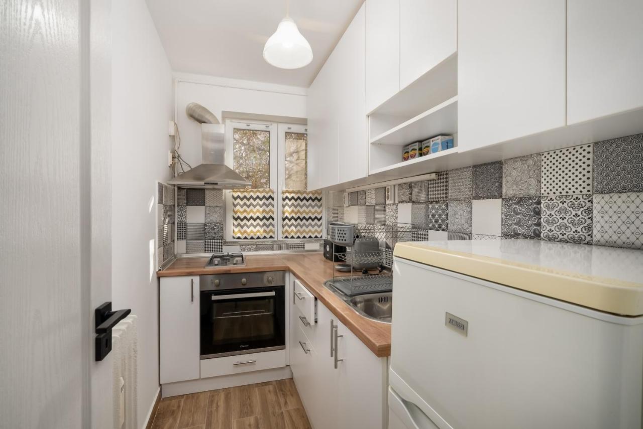 Vlad House Dristor Park Lake Букурещ Екстериор снимка